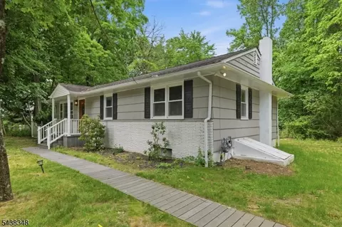 200 Conklintown Rd, Ringwood, NJ 07456