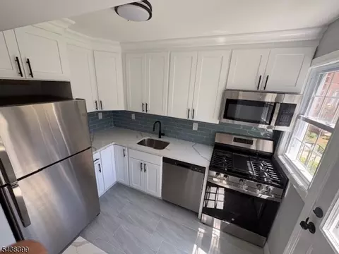 128 Boyden Ave # B, Maplewood, NJ 07040