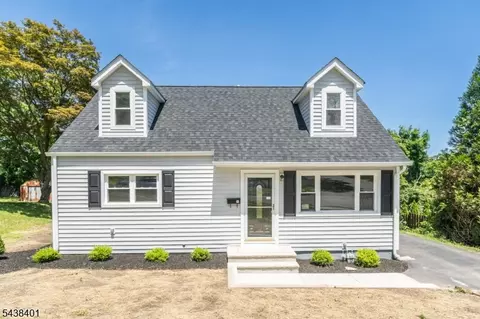 14 Hemlock Rd, Rockaway, NJ 07866