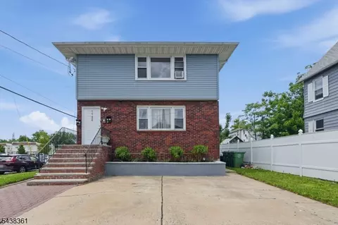 1134 Rivington St, Roselle, NJ 07203