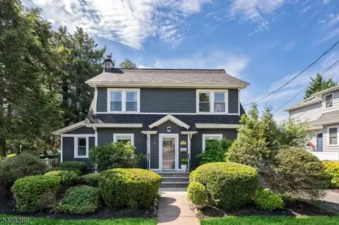 144 Spencer Pl, Ridgewood, NJ 07450