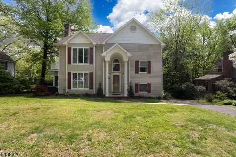 820 E Broad St, Westfield, NJ 07090