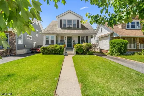 121 Smallwood Ave, Belleville, NJ 07109