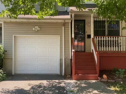 77 Magnolia St, Newark, NJ 07108