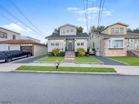 258 Isabella Ave, Irvington, NJ 07111