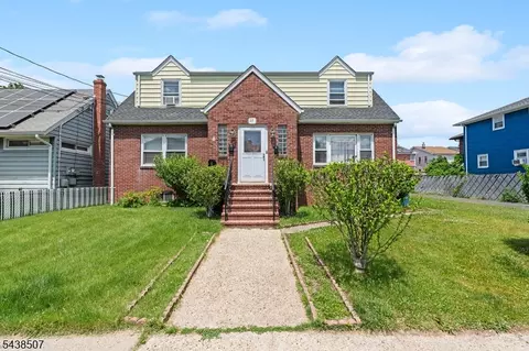 57 Devon St, North Arlington, NJ 07031