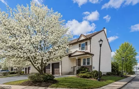 1168 Lake Ave #6, Clark, NJ 07066