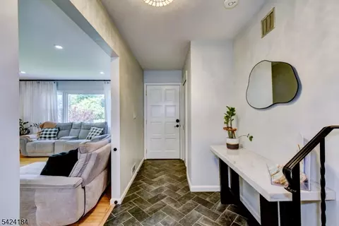 Entry Way - 305 Buttfield Dr, Plainfield, NJ 07060 photo 1 of 3