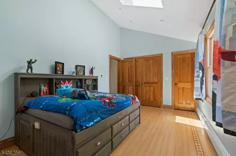 Bedroom - 15 Kuiken Ct, Wayne, NJ 07470 photo 1 of 7