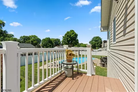 Exterior - 15 Kuiken Ct, Wayne, NJ 07470 photo 3 of 5