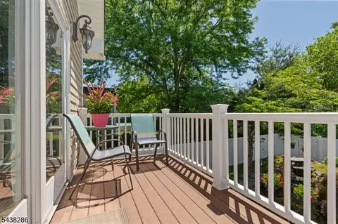 15 Kuiken Ct, Wayne, NJ 07470 photo 21