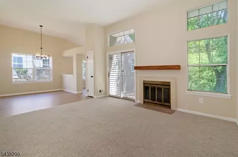 430 Cardinal Ln, Bedminster, NJ 07921