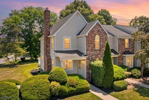 42 Shire Ct, Hillsborough, NJ 08844