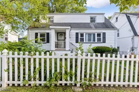 102 Hobson St, Bloomfield, NJ 07003