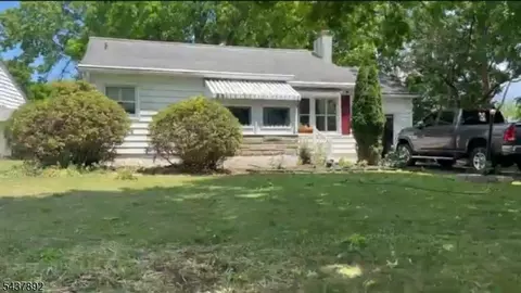 2 Christine Pl, Washington, NJ 07882