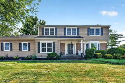 21 Harvest Dr, Hillsborough, NJ 08844