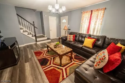 42 Telford St, East Orange, NJ 07018