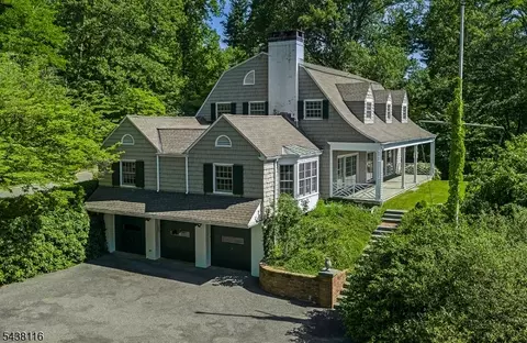 740 Pottersville Rd, Chester, NJ 07930