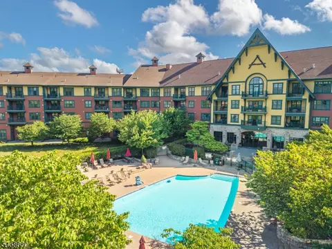 200 State Rt 94 #404, Vernon, NJ 07462