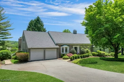 368 Franklin Rd, Denville, NJ 07834