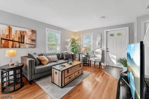 230 Lafayette Pl UNIT 4D, Englewood, NJ 07631