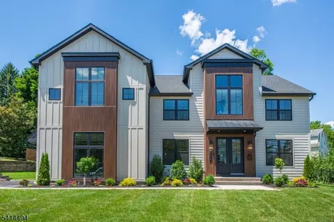 304 Greenwood Ave, Florham Park, NJ 07932