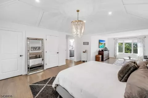 Bedroom - 22 Fox Boro Rd, Wayne, NJ 07470 photo 2 of 9