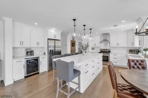 Kitchen - 22 Fox Boro Rd, Wayne, NJ 07470 photo 4 of 5