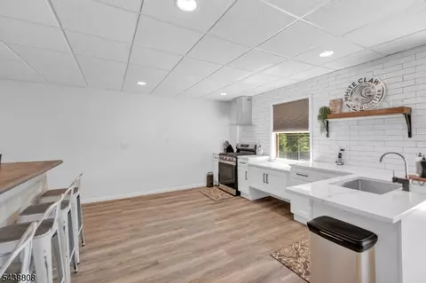 Kitchen - 22 Fox Boro Rd, Wayne, NJ 07470 photo 5 of 5