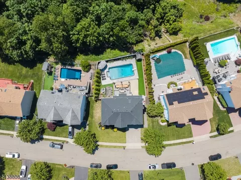 View/Area - 22 Fox Boro Rd, Wayne, NJ 07470 photo 1 of 3