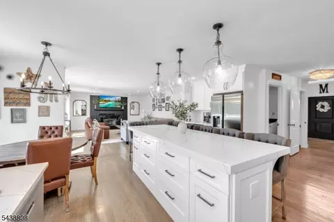 Kitchen - 22 Fox Boro Rd, Wayne, NJ 07470 photo 3 of 5