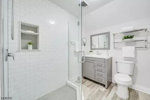 569 Springfield Ave UNIT 7, Berkeley Heights, NJ 07922 photo 32