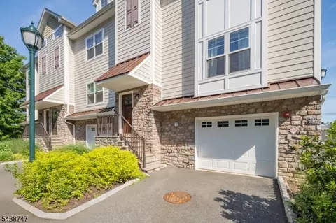 569 Springfield Ave UNIT 7, Berkeley Heights, NJ 07922 photo 4
