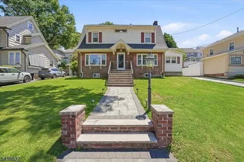 34 Livingston Ave, Kearny, NJ 07032