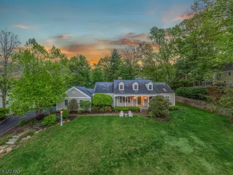 111 Westminster Rd, Chatham Twp, NJ 07928