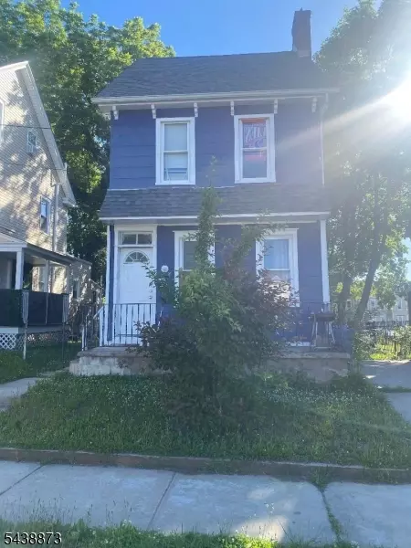 44 E Barber Ave, Woodbury, NJ 08096