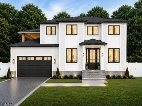 31 Ashwood Dr, Livingston, NJ 07039