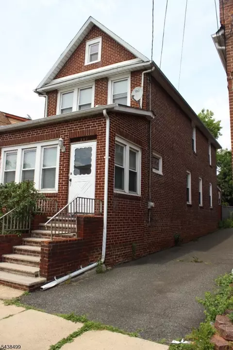 317 Mitchell Ave, Linden, NJ 07036