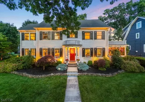 416 Walton Rd, Maplewood, NJ 07040