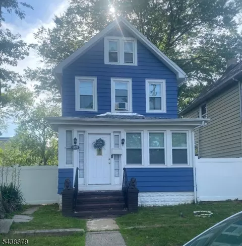 1492 Lawrence St, Rahway, NJ 07065