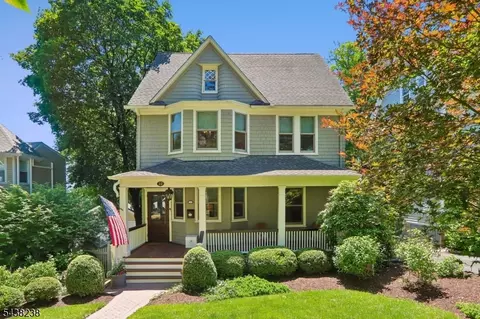 22 Oak Ridge Ave, Summit, NJ 07901