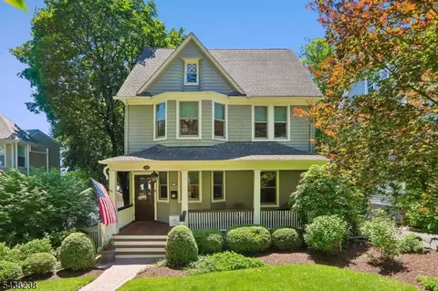 22 Oak Ridge Ave, Summit, NJ 07901