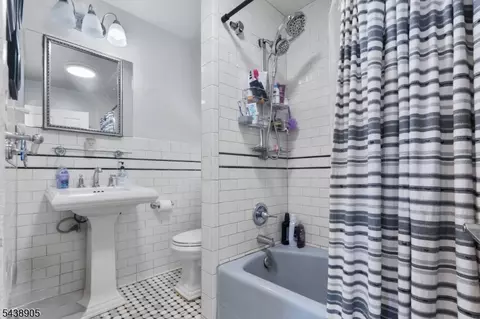 Bath - 330 Simons Ave, Hackensack, NJ 07601 photo 1 of 5