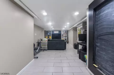 330 Simons Ave, Hackensack, NJ 07601 photo 37