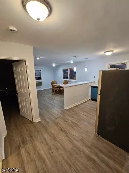 816-826 W Grand St #3F, Elizabeth, NJ 07202