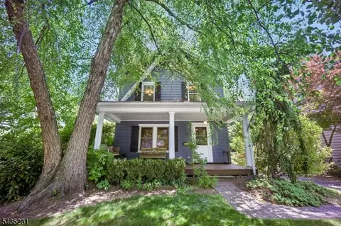 76 Meadowbrook Rd, Short Hills, NJ 07078
