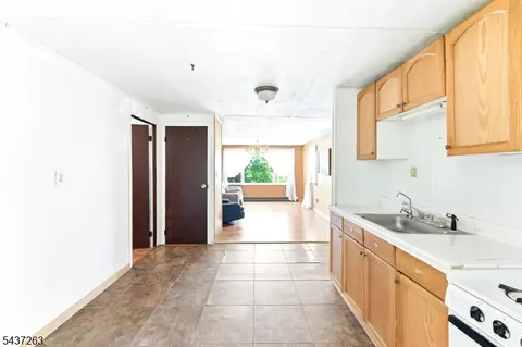 Entry Way - 54 Summit Dr, Wantage, NJ 07461 photo 1 of 2
