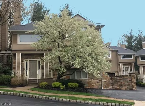 182 Clarken Dr, West Orange, NJ 07052