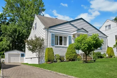 85 Edison St, Clifton, NJ 07013