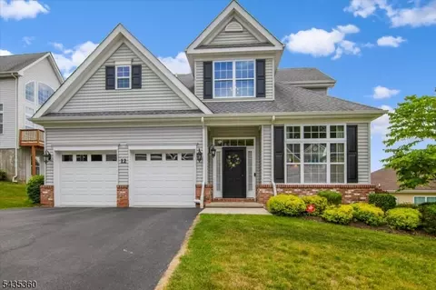 12 Harrison Way, Mount Arlington, NJ 07856